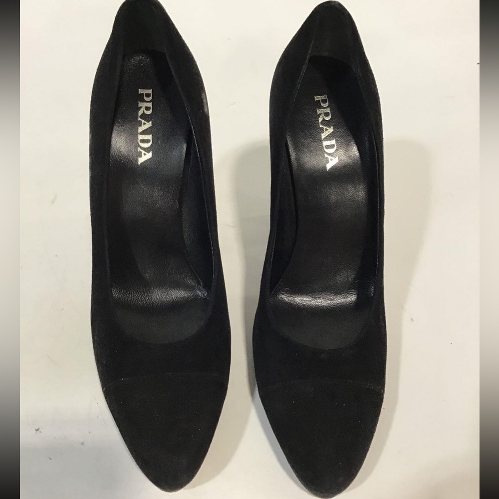 Women’s Prada Black Suede High Heel Pump Size 36.5 - Picture 3 of 7